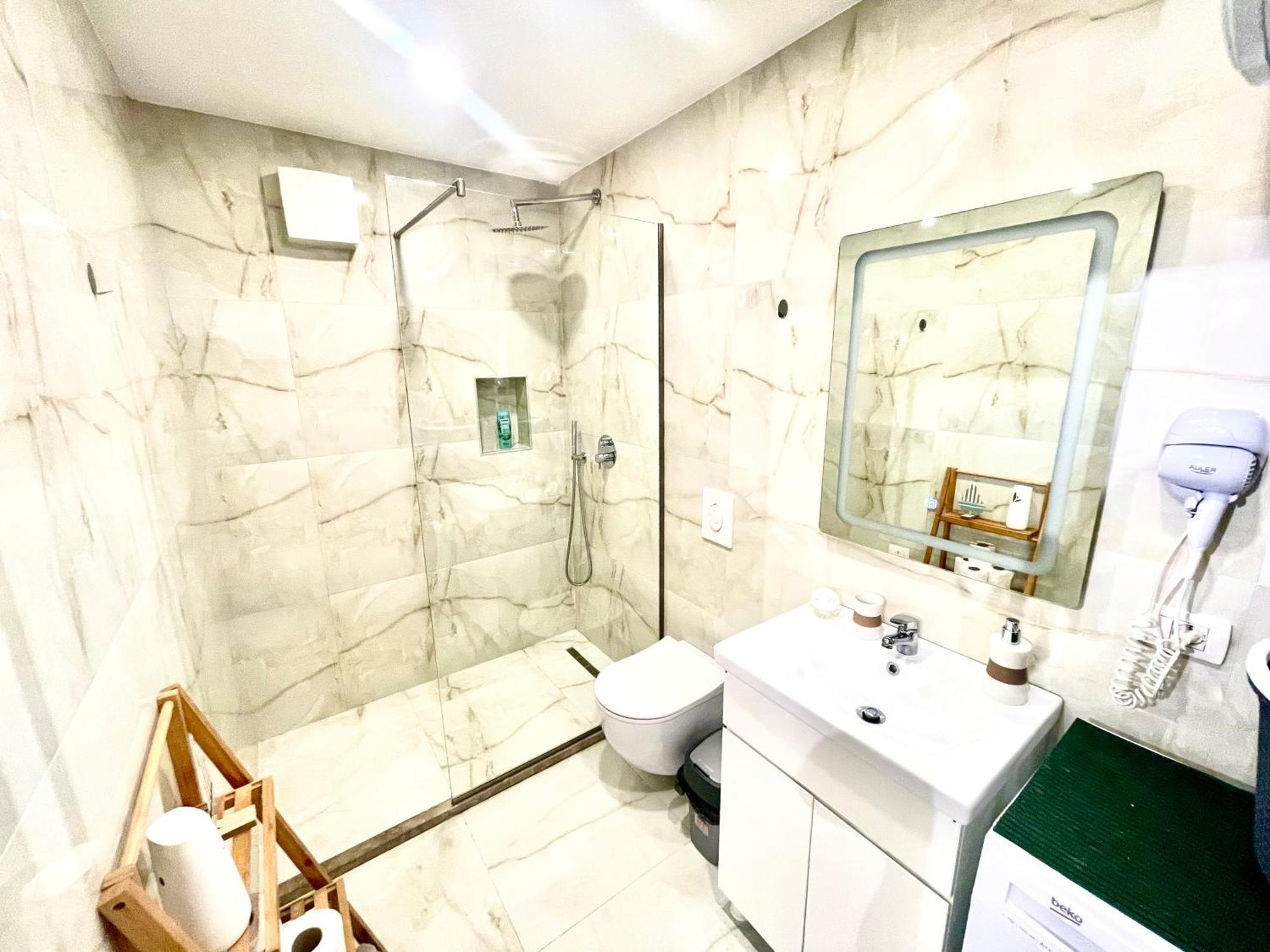 Central Studio Apartment 1, Tirana Exterior foto